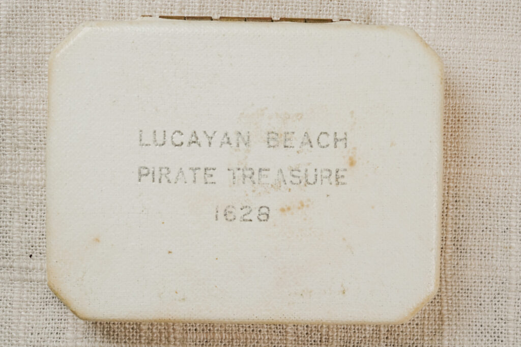 1618-28 Mexico 8 Reales from the Lucayan Beach Wreck